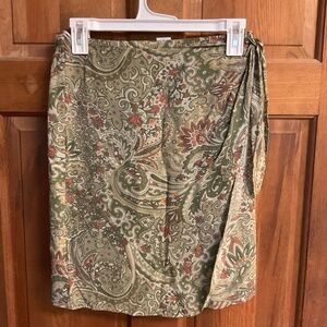Liz Claiborne LizSport Wrap Skirt Paisley floral Print Sz Petite